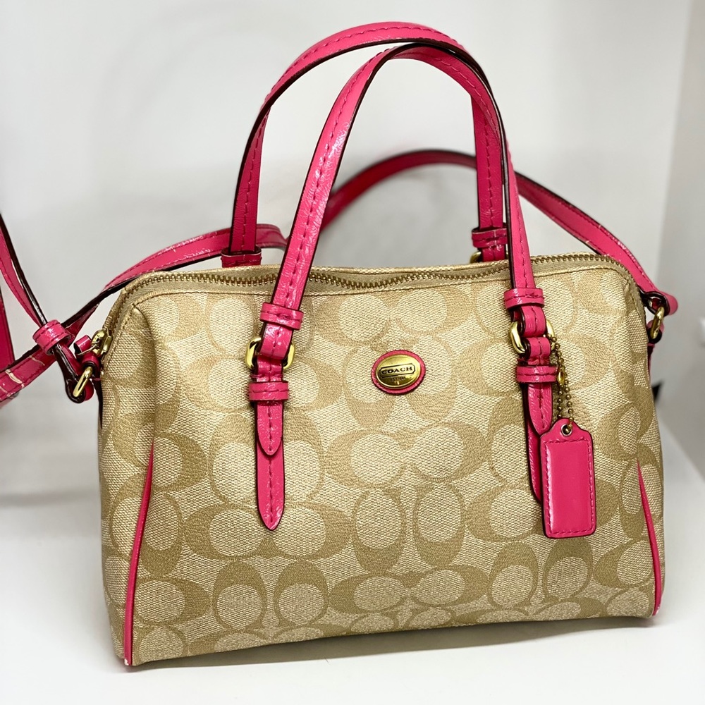 COACH Leather Signature Convertible Crossbody Bag